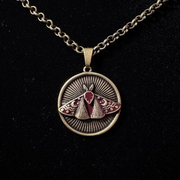 Vintage Gold Tone Moth Pendant Necklace | Inspirational "Always Find the Light" - Picture 2 of 6